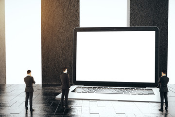 Aufkleber - Tiny men looking at blank laptop