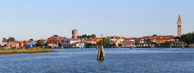 Wall Mural - island of Burano with colorful houses and the leaning bell tower