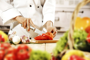 cook in kitchen 