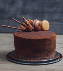 Wall Mural - Chocolate cake on black stand