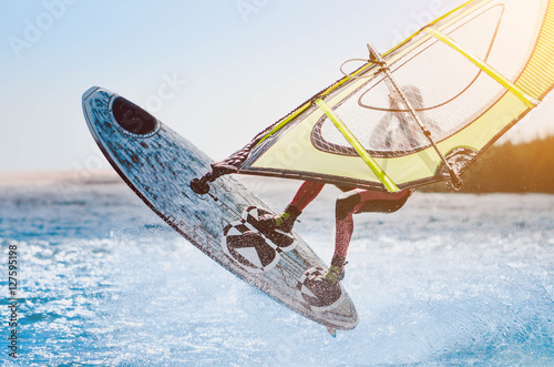 Dekoracja na wymiar  windsurfer-skoki-surfingowe