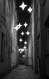 Fototapeta Uliczki - Narrow street with stars at night
