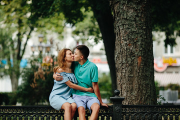 Wall Mural - guy and girl in the park