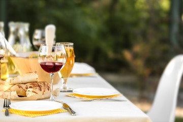 Poster - Table with food and drinks served for picnic