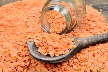 Canvas Print - lentil on table