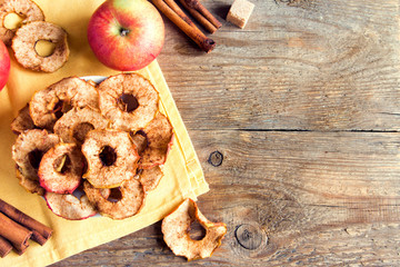 Wall Mural - apple cinnamon chips