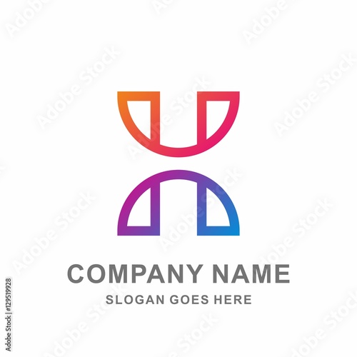 Monogram Letter H Simple Geometric Outline Half Circle Reflection