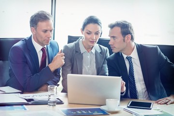Poster - Businesspeople in conference room