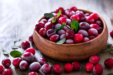 Wall Mural - Fresh ripe cranberry