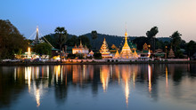 Wat Jongklang - Wat Jongkham The Most Favourite Place For Tourist In Mae Hong Son, Thailand
