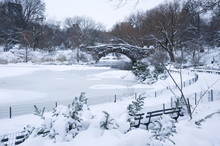 An Early Morning View Of The Gapstow Bridge After A Snowfall In Central Park, Manhattan, New York City, New York State, USA
