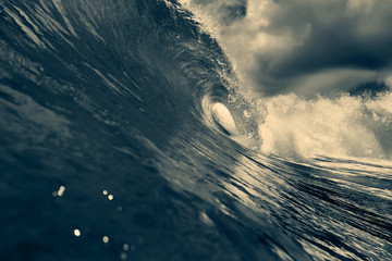Wall Mural - bright ocean wave for surfing lessons