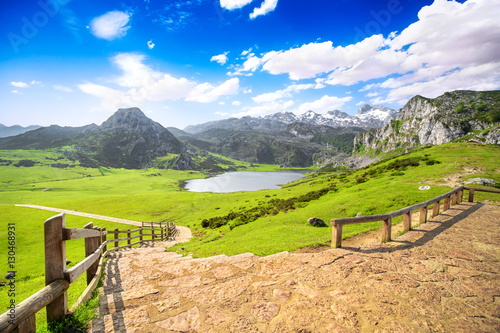 Fotografia  Lake Ercina, one of the famous lakes of Covadonga, Asturias