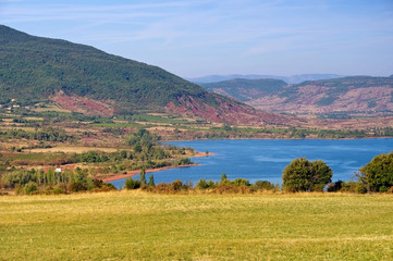 Wall Mural - Lac du Salagou in Frankreich -  Lac du Salagou in France