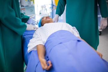 Poster - Surgeons performing operation in operation room