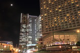 Fototapeta Miasto - 横浜ランドマークタワーとクイーンズスクエア横浜(夜景)