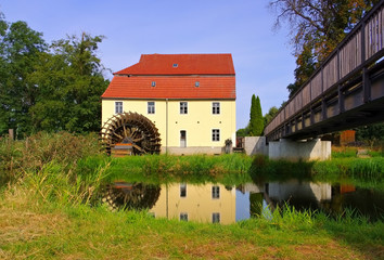 Canvas Print - Plessa Elstermuehle - the old  watermill in Plessa, Lusatia