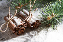 Rustic Christmas Decoration With Cinnamon Apple Anise Tangerine Candle...