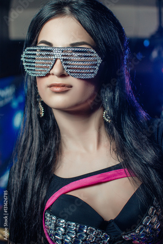 Fotografía Sexy woman wearing shutter shades sunglasses
