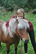 Nastolatka ze swoim koniem