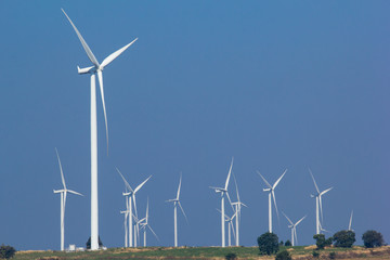 wind turbine power generator