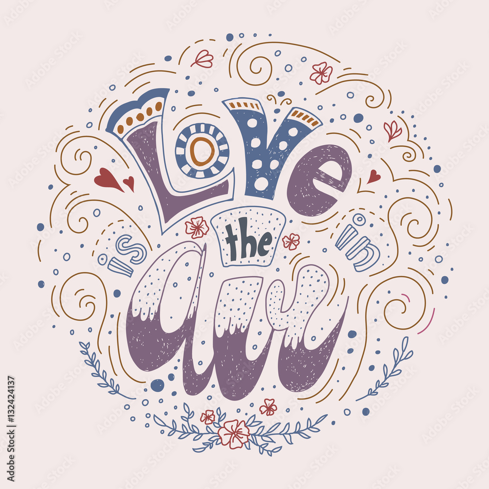 napis-love-is-in-the-air-na-jasnym-tle