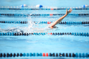 Wall Mural - backstroke  race