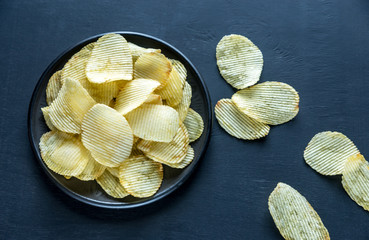 Poster - Potato chips in the bowl