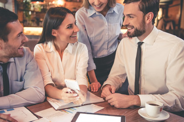 Wall Mural - Business people in cafe