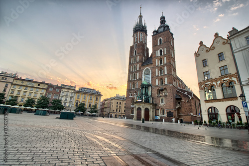 Zdjęcie XXL Kościół Mariacki na krakowskim rynku