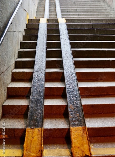 Hohe Treppe Mit Rampe This Stock Photo And Explore Similar Hohe Treppe Mit Rampe