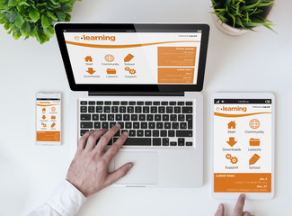 Wall Mural - office tabletop e-learning