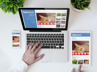 Wall Mural - office tabletop influencer