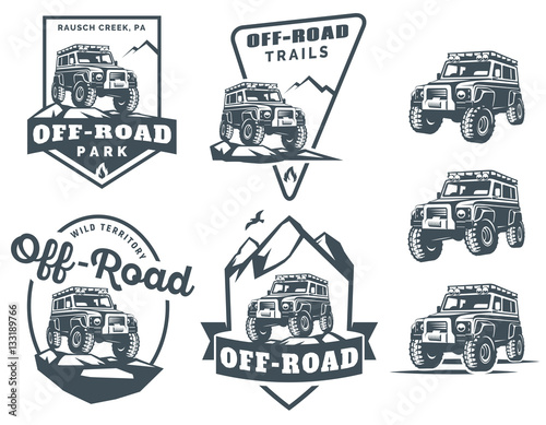 Fotografia  Off-road suv car monochrome logo, emblems and badges.