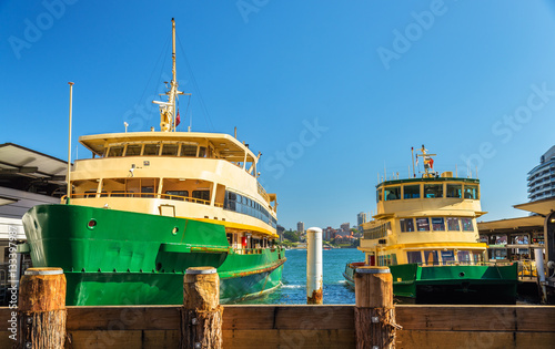Obraz na płótnie Miasto promy przy Kółkowym Quay w Sydney, Australia