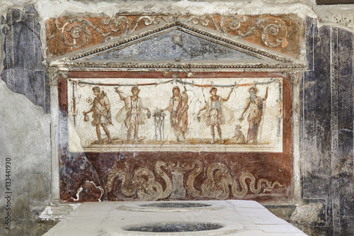 Fotografie, Obraz Fresque du "Thermopolium de Vetutius Placidus" à Pompéi, Campanie, Italie