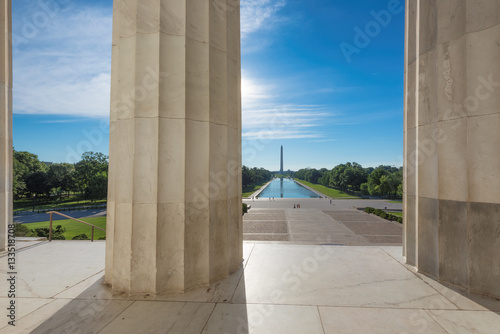 Photographie Washington Monument and new reflecting pool by Lincoln Memorial, Washington DC