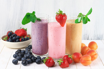 Wall Mural - Various milkshakes with fruits