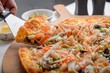 © Macus - shrimp pizza on plate