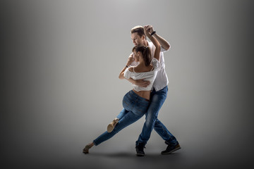 Canvas Print - couple dancing social danse