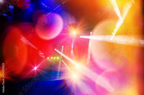 Zdjęcie XXL oświetlenie sceny koncertowej i efekty świetlne