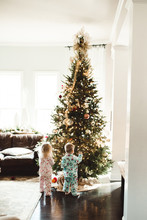 Two Children Decoration Christmas Tree 