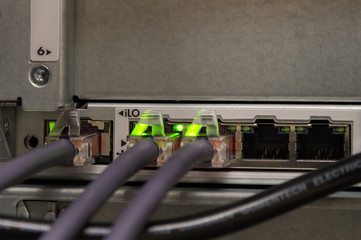 server copper ports