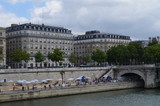 Fototapeta Paryż - Nadbrzeże Sekwany w Paryżu/The banks of the Seine river in Paris, France