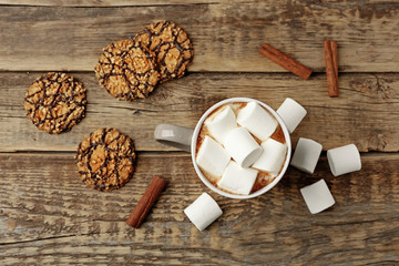 Poster - Cup of hot cocoa with marshmallows on table