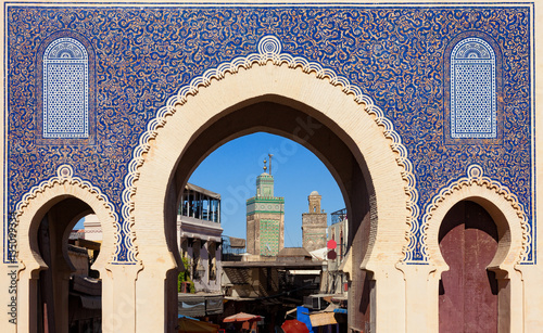 Fotomural Bab Bou Jeloud gate (or Blue Gate) in Fez el Bali medina, Morocco