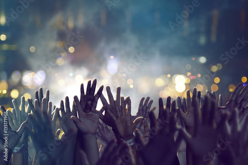 Plakat Ręce podczas koncertu