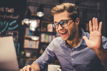 Canvas Print - Guy in the library