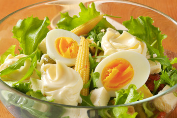 Canvas Print - bowl of mixed salad