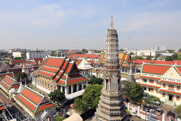 Wall Mural - BANGKOK, THAILAND - December 15, 2014: Wat Arun (Temple of Dawn)